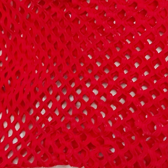 Forever 21 Hole Top - Picture 5 of 5